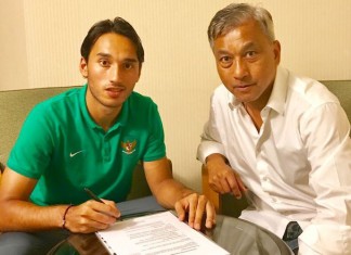 Ezra Walian Resmi Merumput Lagi di Belanda